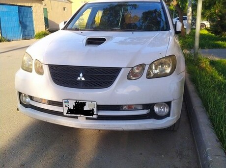 Mitsubishi Airtrek