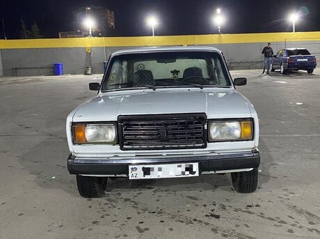 LADA (VAZ) 2107