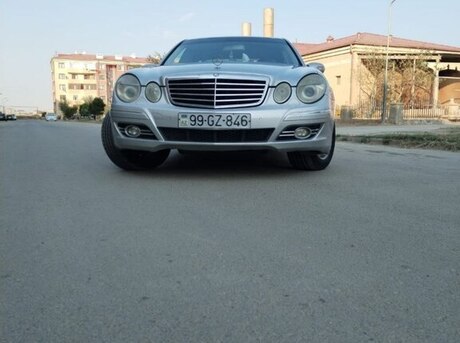 Mercedes E 270