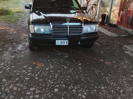 Mercedes 190