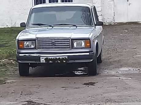 LADA (VAZ) 2107