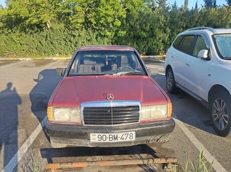 Mercedes 190