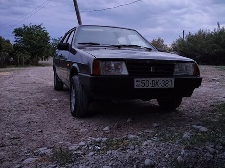 LADA (VAZ) 21099