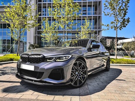 BMW 330