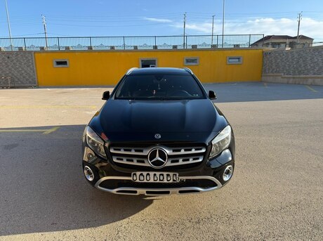 Mercedes GLA 250 4MATIC
