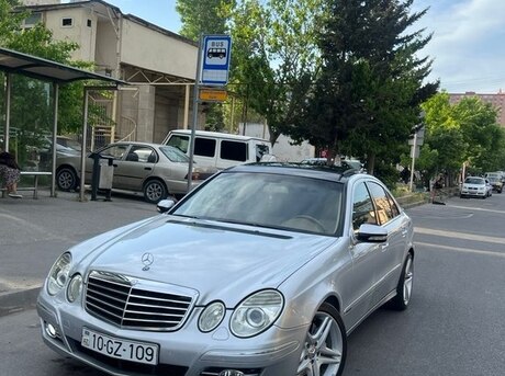Mercedes E 280