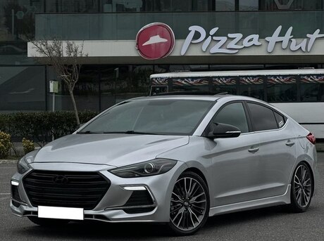 Hyundai Elantra