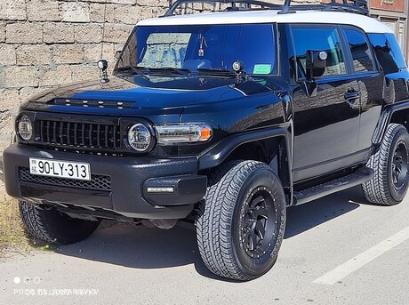Toyota FJ Cruiser