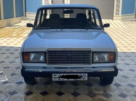 LADA (VAZ) 2107