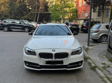 BMW 528