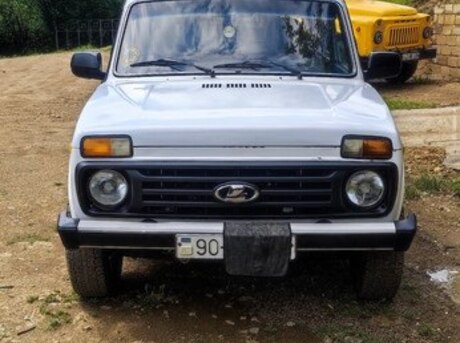 LADA (VAZ) Niva