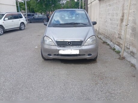 Mercedes A 160