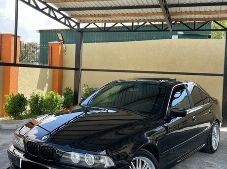 BMW 525