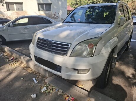 Toyota Land Cruiser Prado