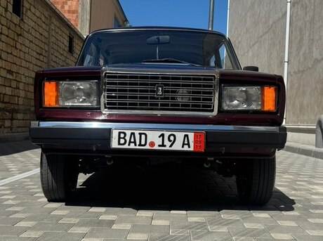 LADA (VAZ) 2107