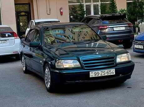 Mercedes C 180