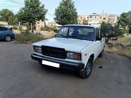 LADA (VAZ) 2107