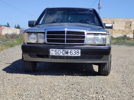 Mercedes 190