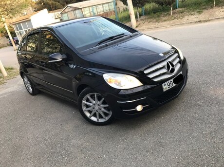 Mercedes B 170