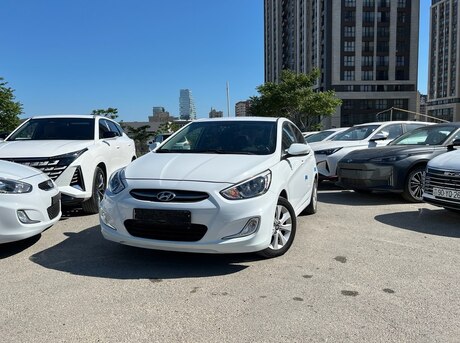 Hyundai Accent