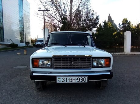 LADA (VAZ) 2107
