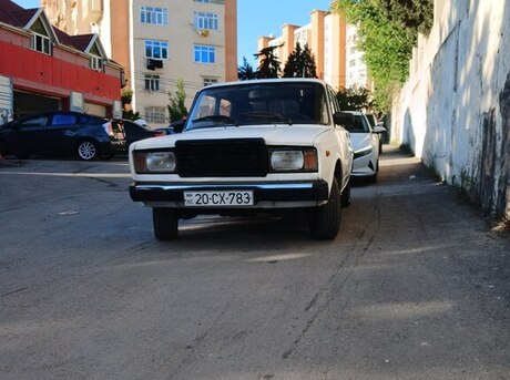 LADA (VAZ) 2107