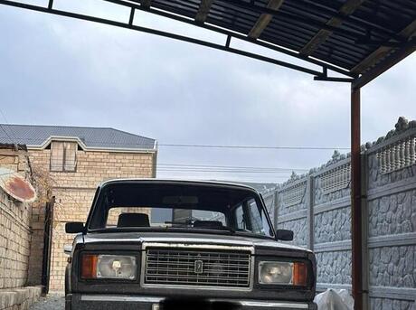 LADA (VAZ) 2107