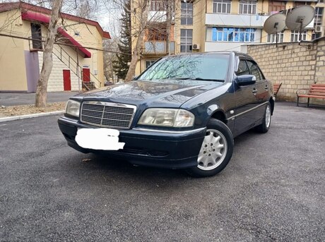Mercedes C 220
