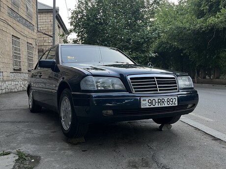 Mercedes C 220