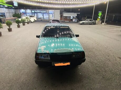 LADA (VAZ) 21099