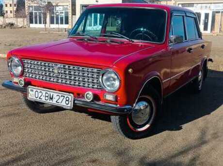 LADA (VAZ) 21011
