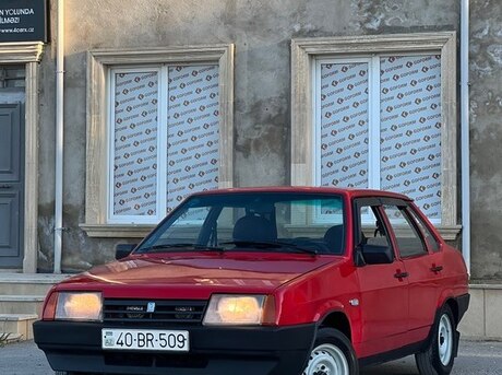 LADA (VAZ) 21099