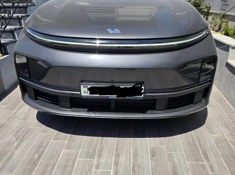Li Auto L7
