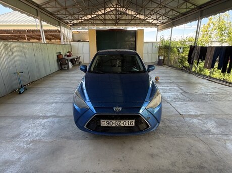 Toyota Yaris iA