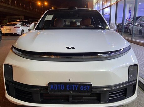 Li Auto L7