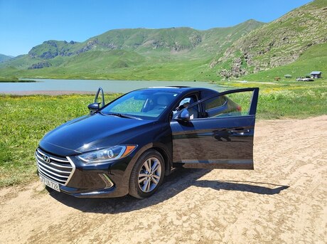 Hyundai Elantra