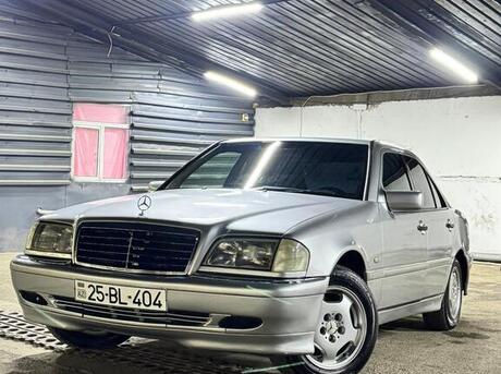 Mercedes C 280