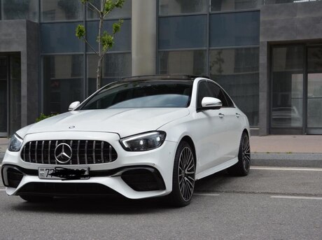Mercedes E 300 4MATIC