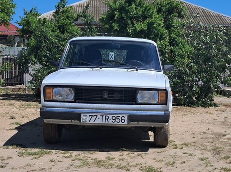 LADA (VAZ) 2104