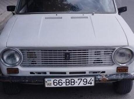LADA (VAZ) 21011