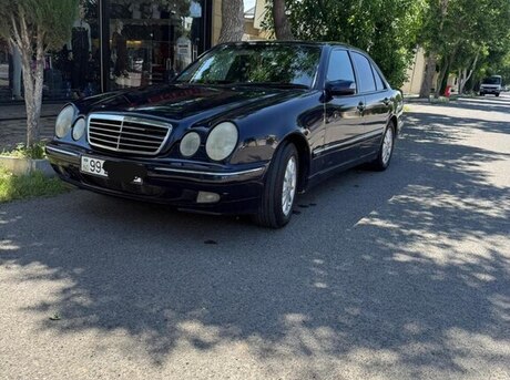 Mercedes E 270