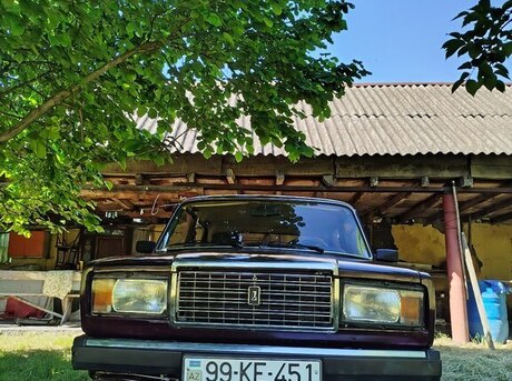 LADA (VAZ) 2107