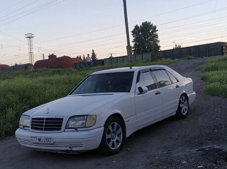 Mercedes S 320