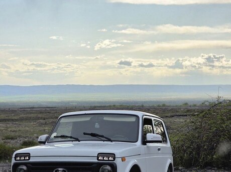 LADA (VAZ) Niva
