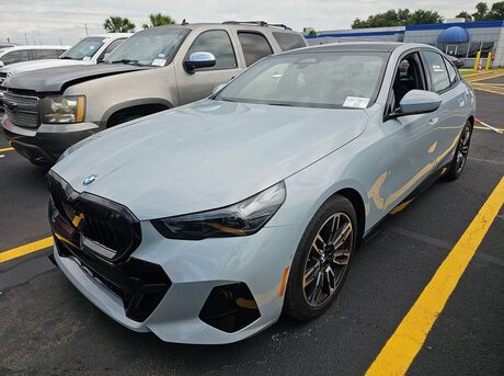 BMW 530