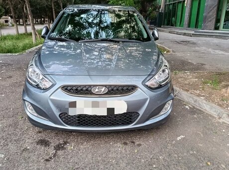 Hyundai Accent