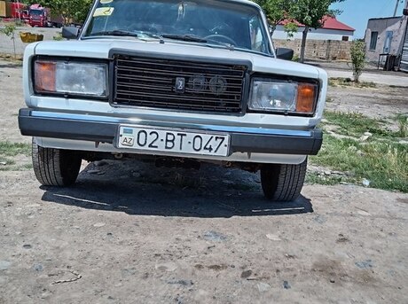 LADA (VAZ) 2107