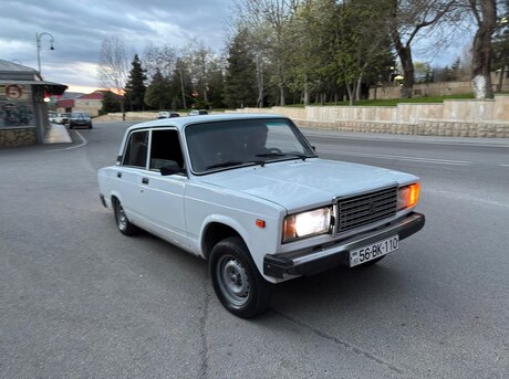 LADA (VAZ) 2107