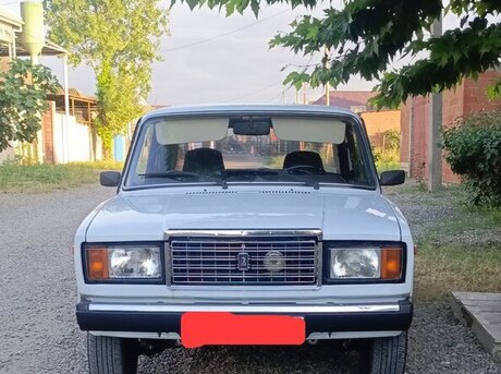 LADA (VAZ) 2107