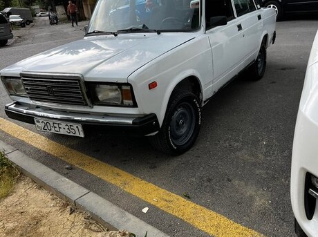 LADA (VAZ) 2107